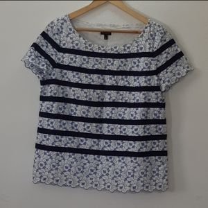 TALBOTS cotton eyelet embroidered blue top